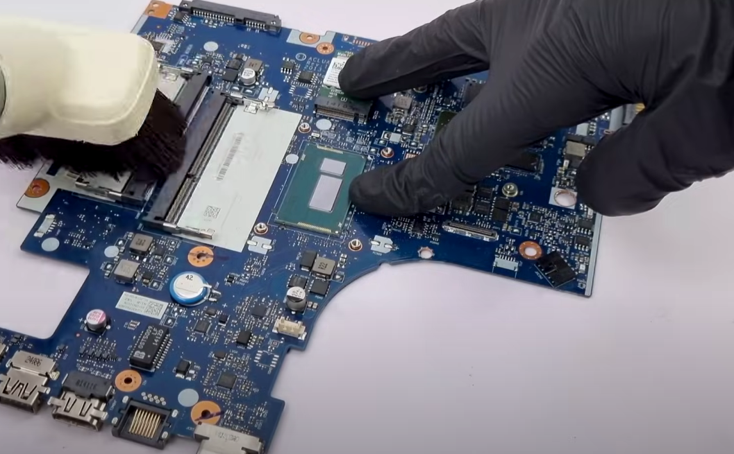 Integral Systems Computer Repair (Computer Support), Computer Help, Computer Technician, Computer Maintenance Mobile Phone Repair photo