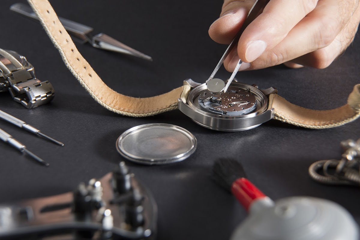 Ed's Jewelry and Watch Service Center Jewelry Repair photo
