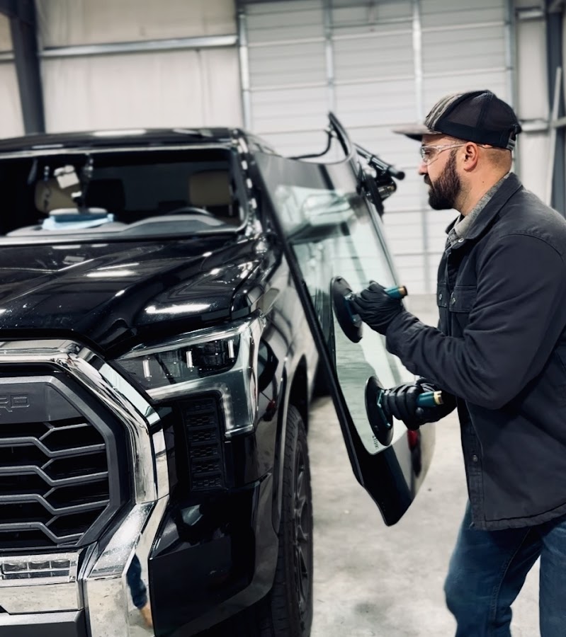 Mobile Glass Pros Auto Repair photo