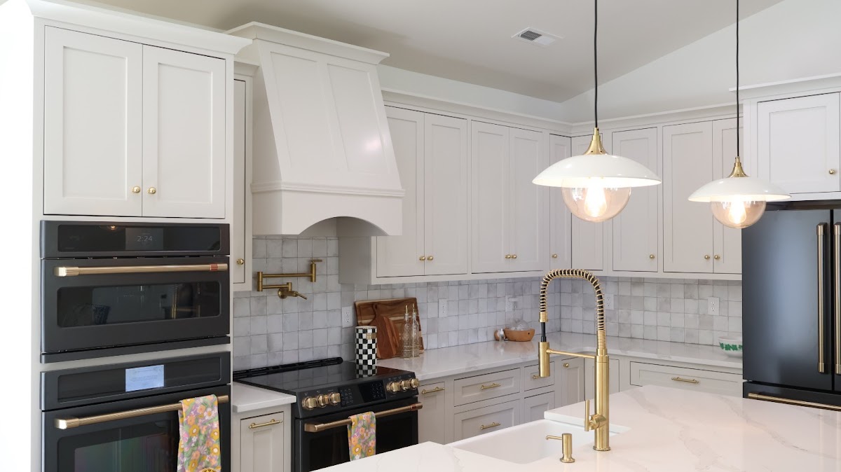 JHR CUSTOM CABINETS photo