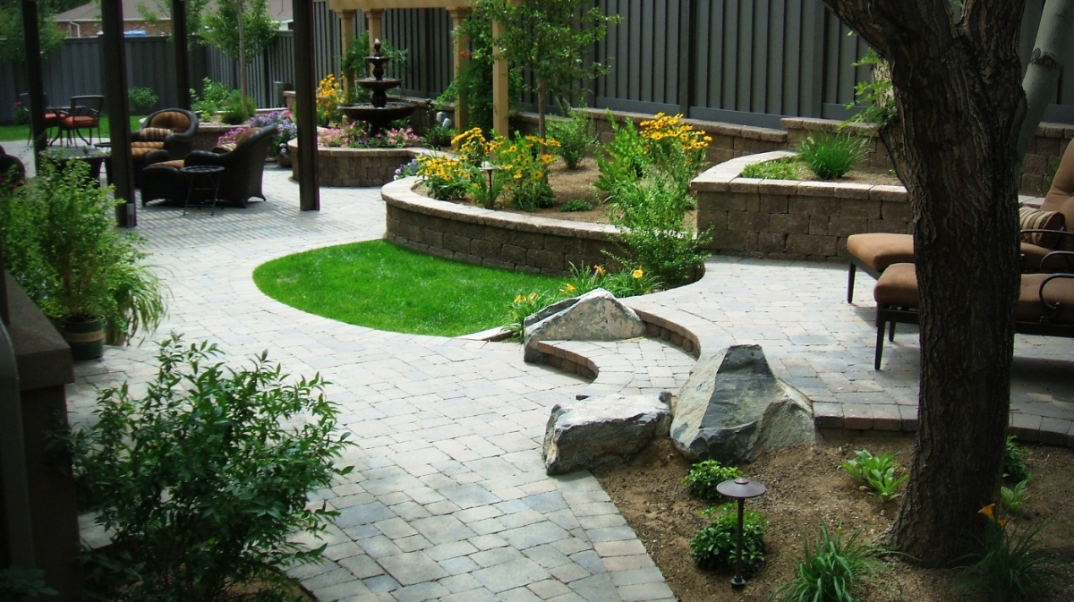 Santiago Landscape & Maintenance photo