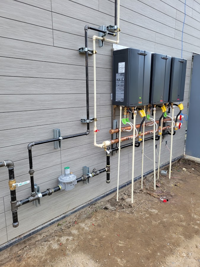 Henry Plumbing Company Plumber photo