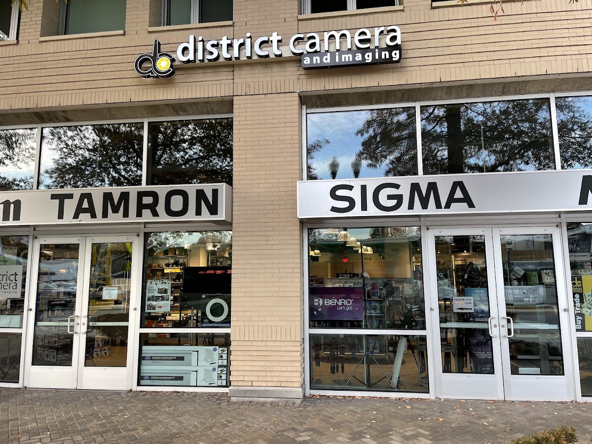 District Camera & Imaging - Arlington Mobile Phone Repair photo