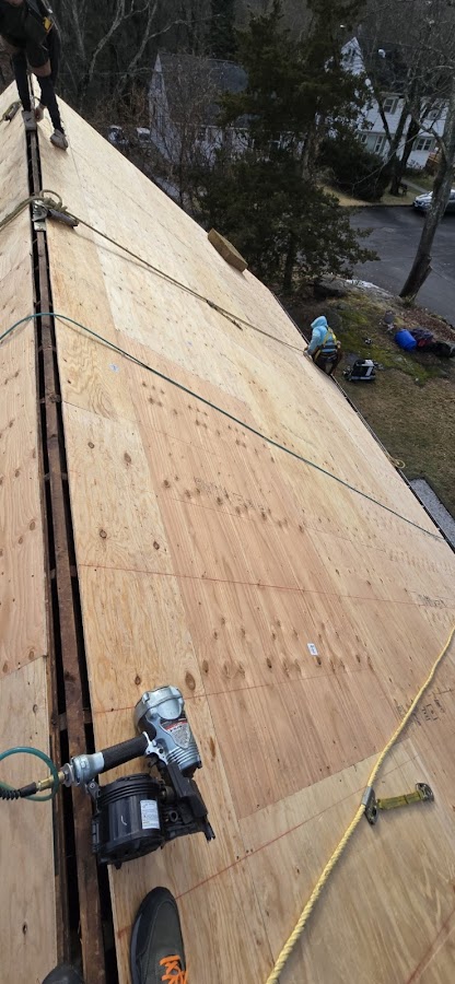 MATFI RENOVATIONS LLC Roofing Repair photo