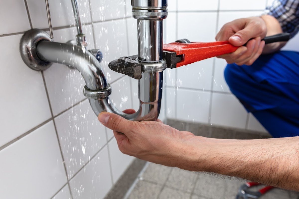Browns Plumbing Services Plumber photo