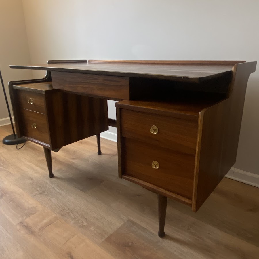 Kim's Refinishing photo