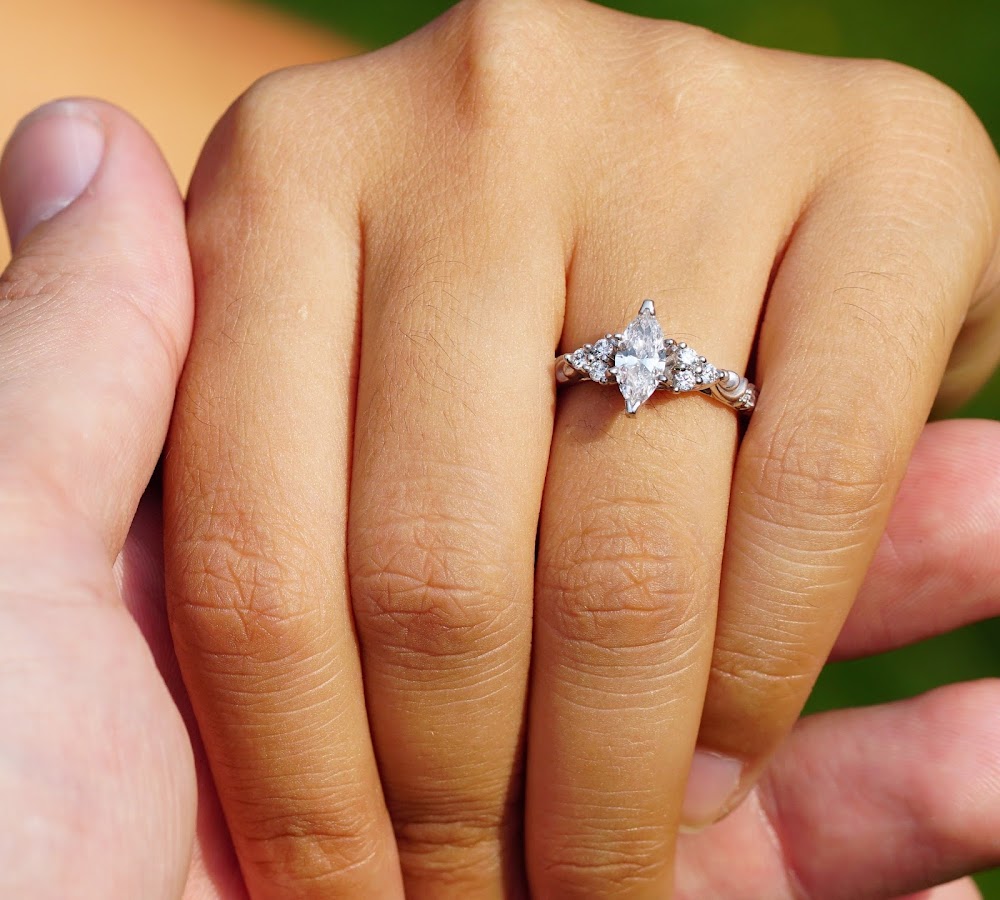 Toll's Jewelers Jewelry Repair photo