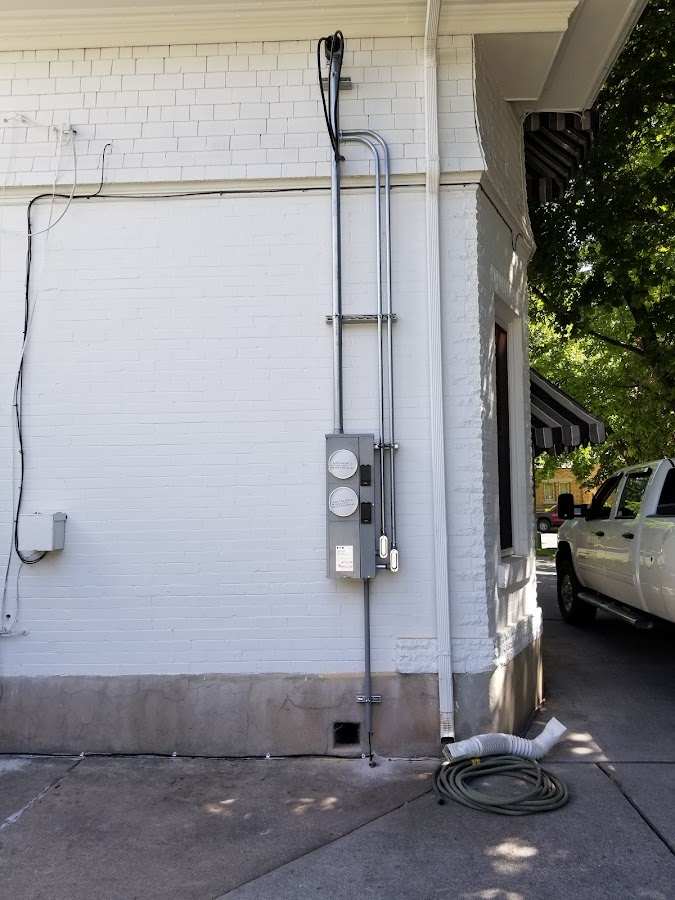 Bassett Electric Plumber photo