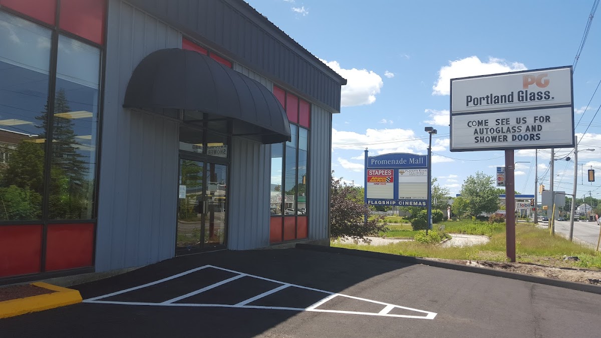 Portland Glass of Lewiston Auto Repair photo