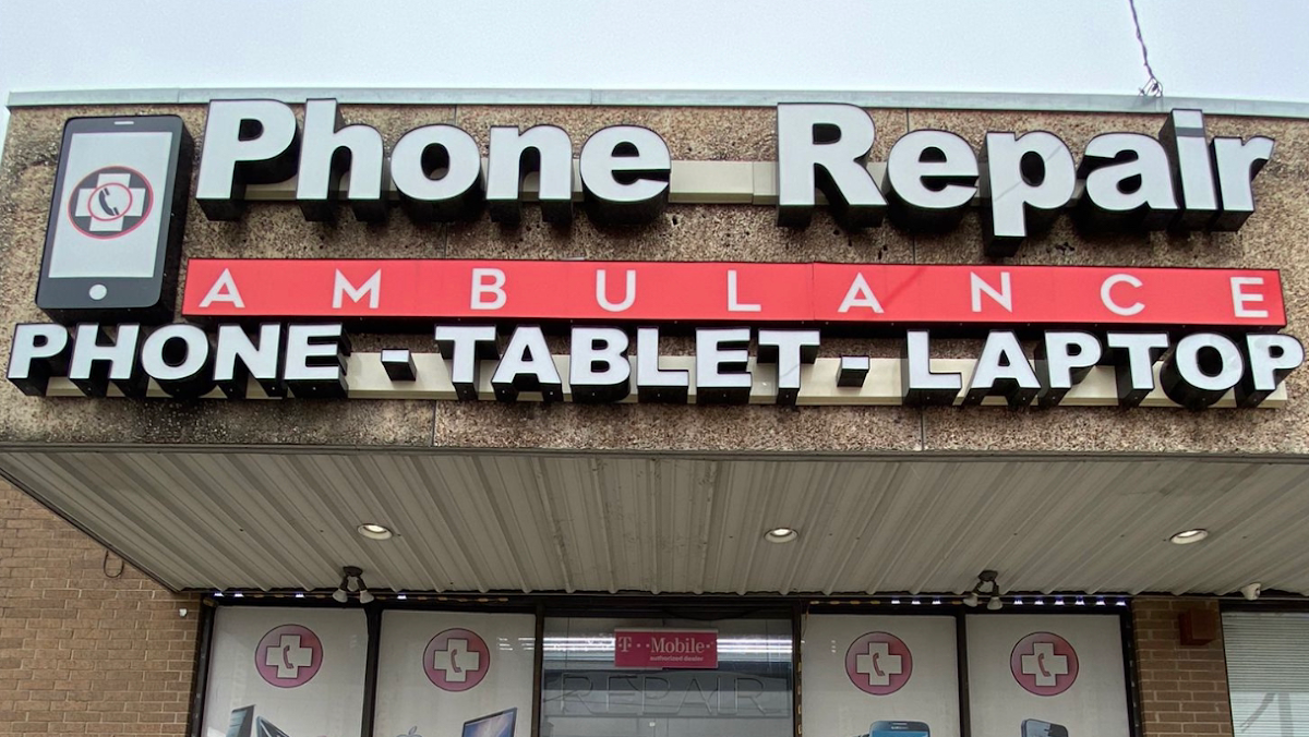 Phone Ambulance Houston (i45 North) Mobile Phone Repair photo