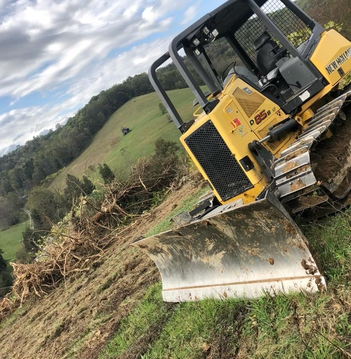 Weaver Pro Works Excavating photo