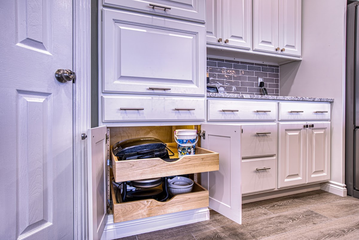 Custom Kitchen & Bath / Morris Bldg. & Design llc photo