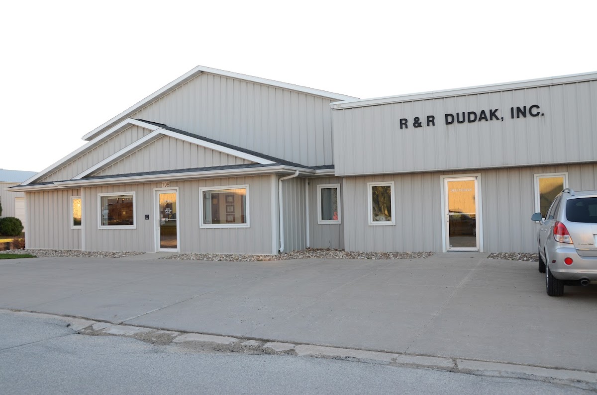 Dudak Custom Kitchens photo