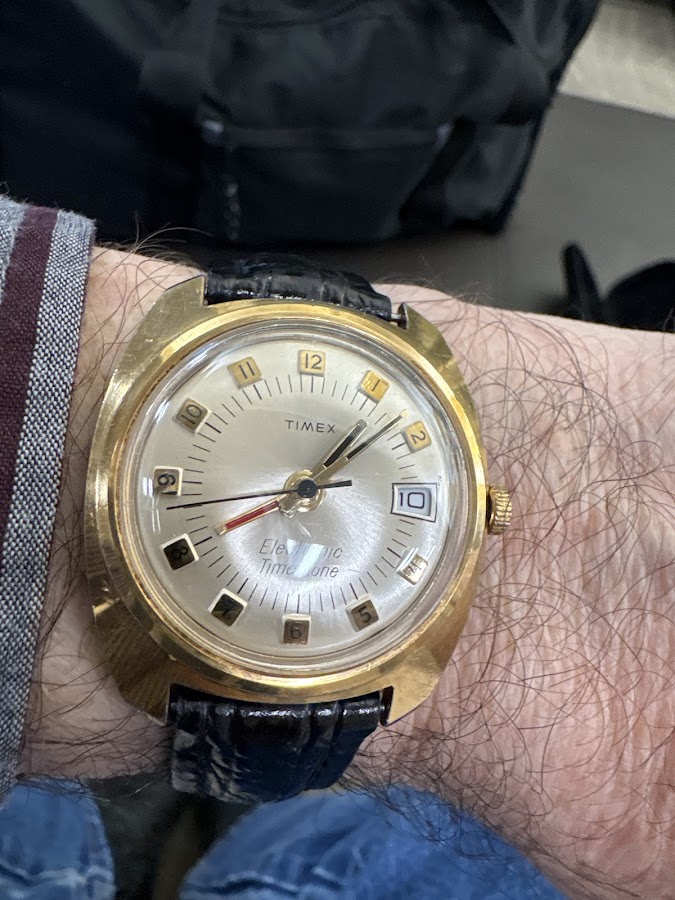 Clock Doctor photo
