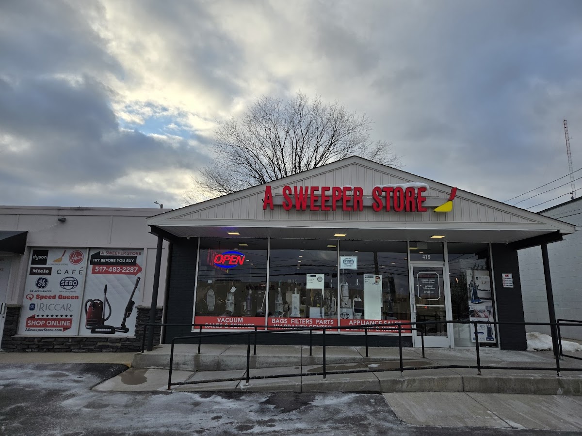 A Sweeper Store & Home Appliance Store..Miele, GE, Ge Cafe , Speed Queen, Z line (Lansing) photo