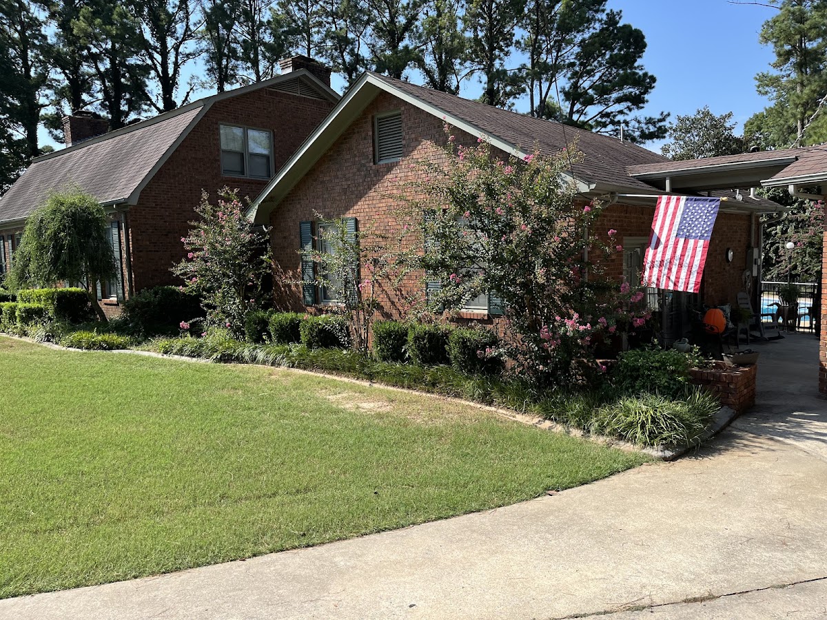 Business photo for Tucker Lawn and Landscaping in Decatur, AL
