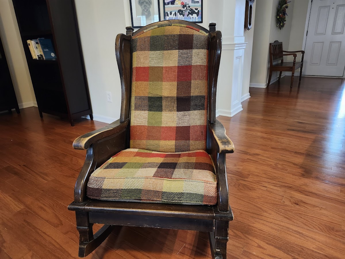 SIEGEL RESTORATIONS: Greenville Furniture Restoration and Refinishing photo