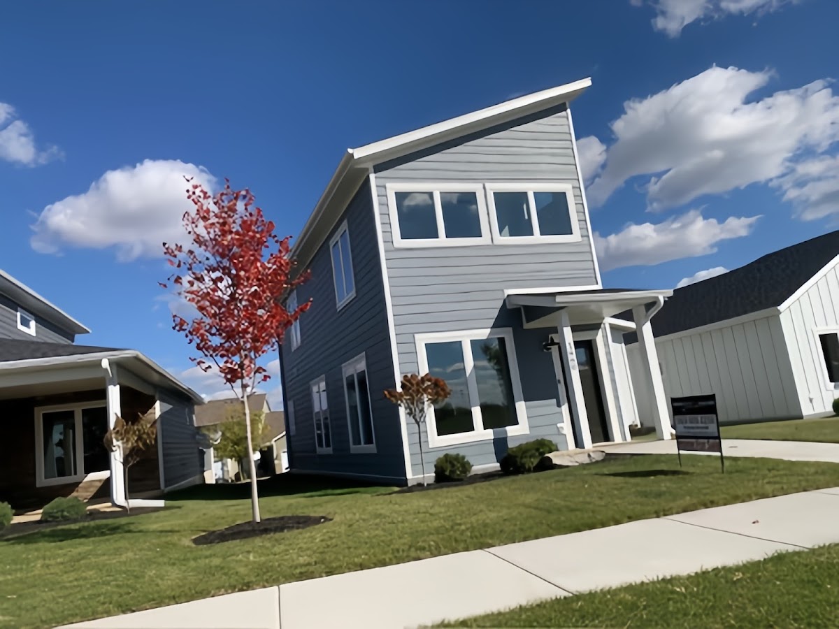 Dubuque Remodeling Roofing Repair photo