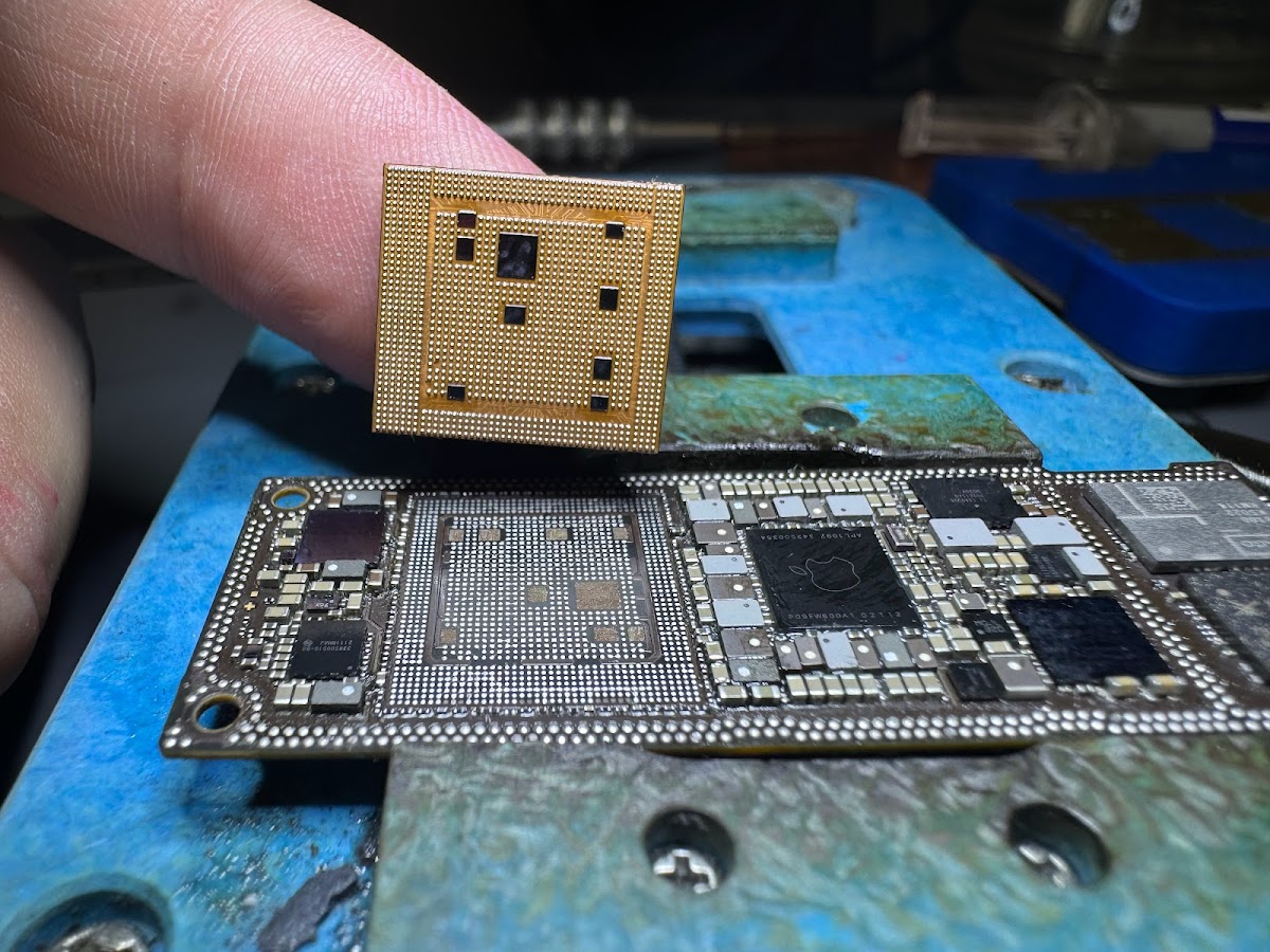 Lab Cell Phone Store Mobile Phone Repair photo