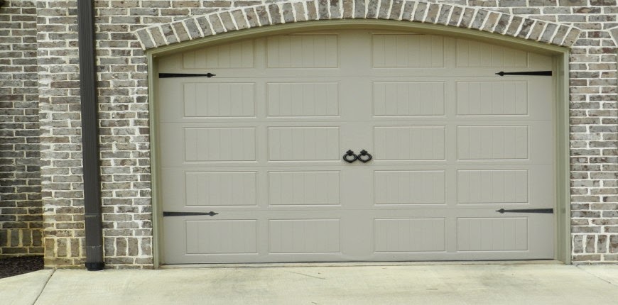Tennessee Garage Doors Plumber photo