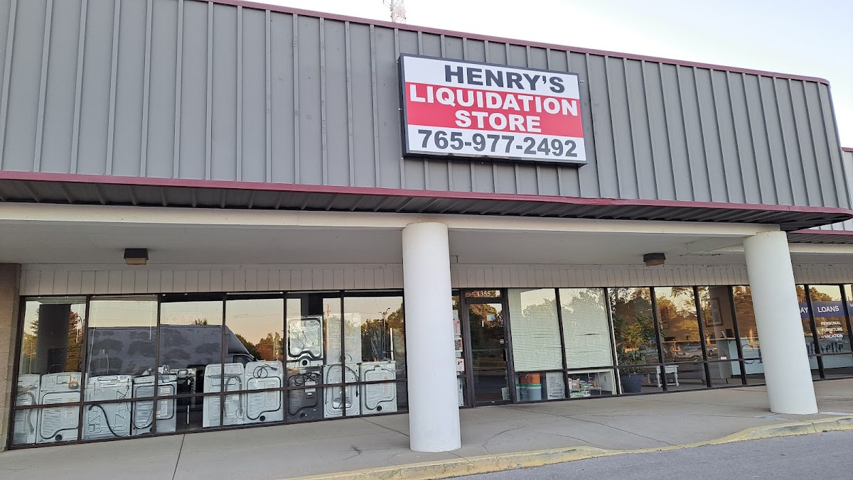 Henry´s liquidation store photo