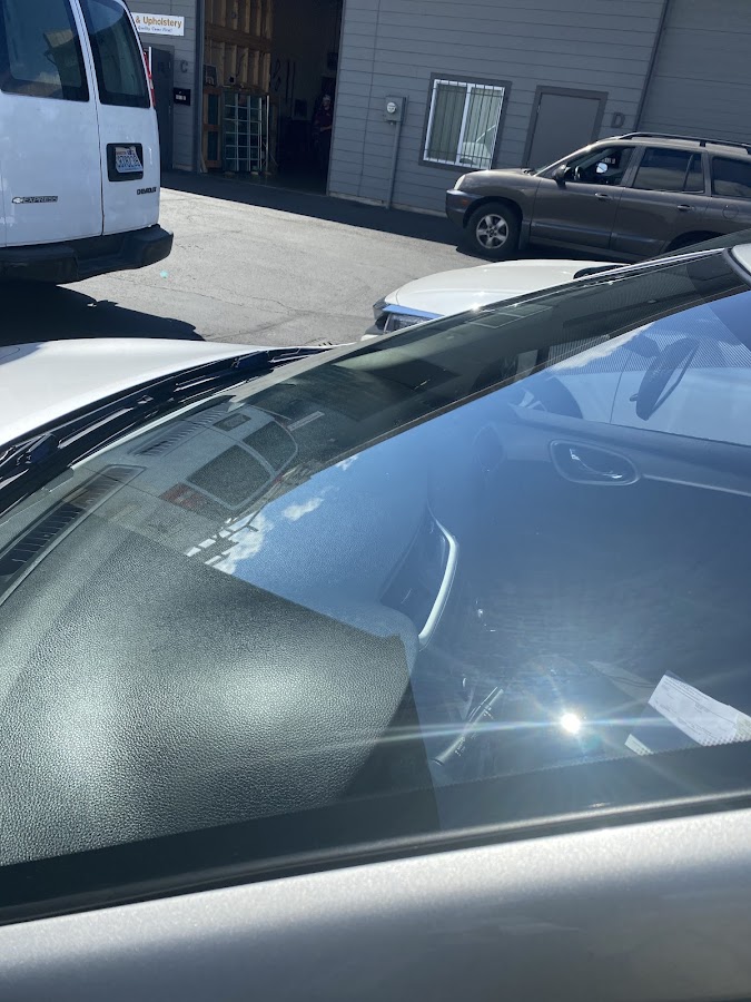 Lakewood City Glass & Upholstery Auto Repair photo