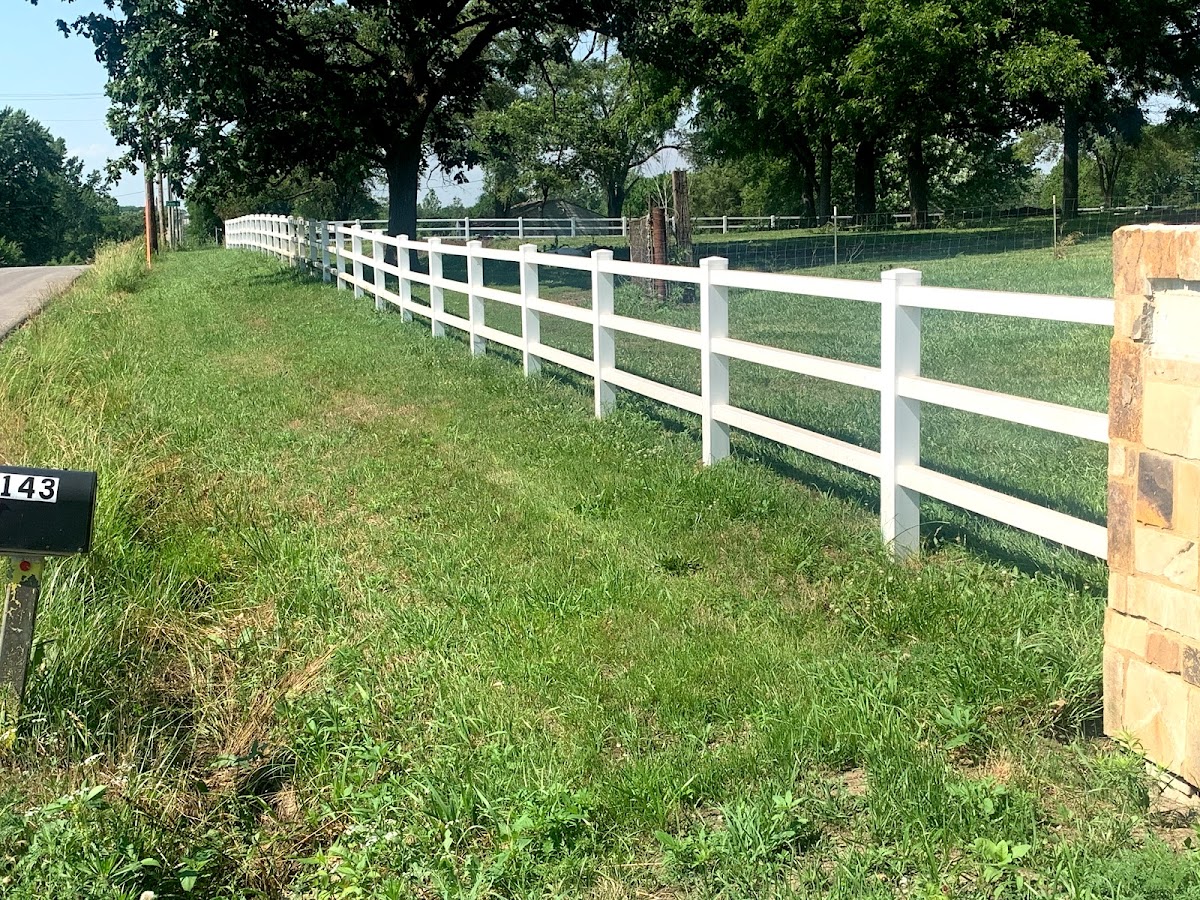 Business photo for KC Fence Pros in Kansas City, KS