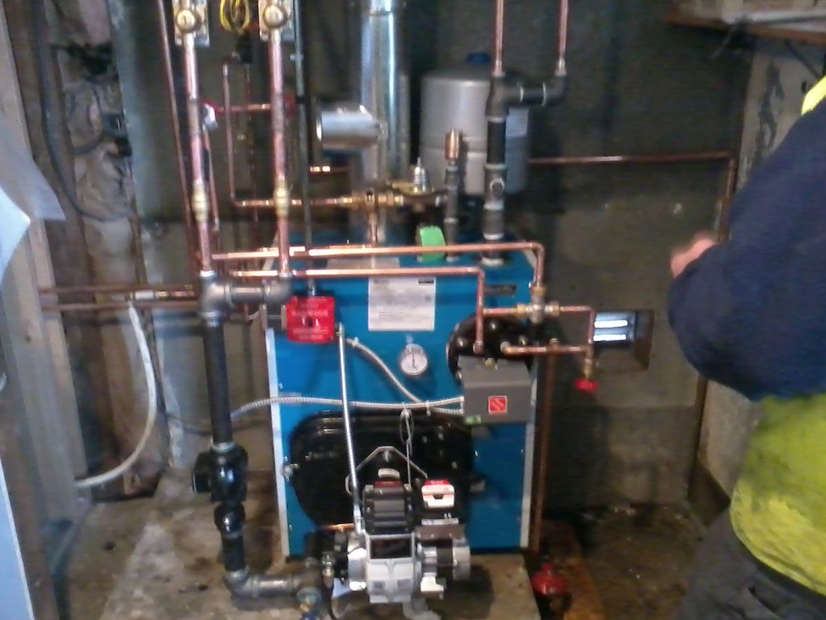 D J's Plumbing & Heating Plumber photo