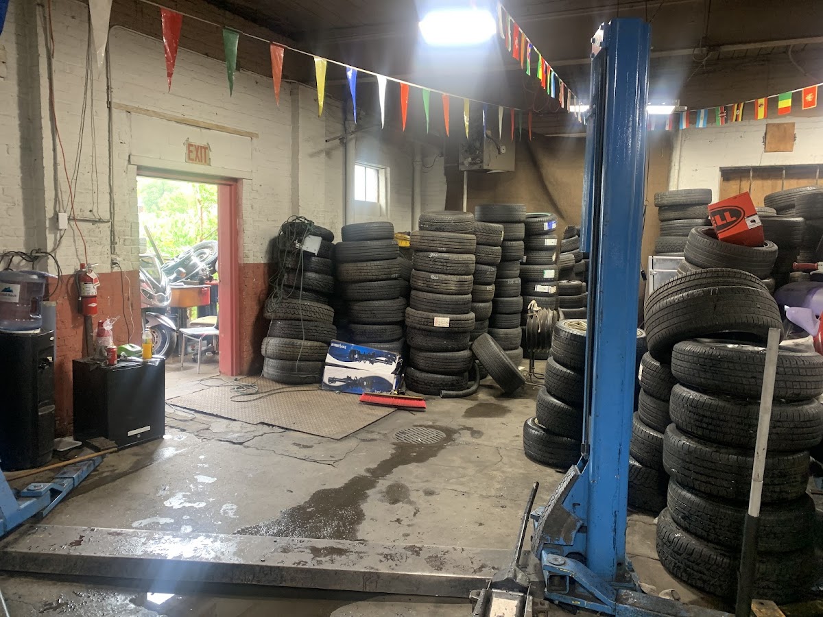 Worcester Tire & Repair Outlet LLC Auto Repair photo