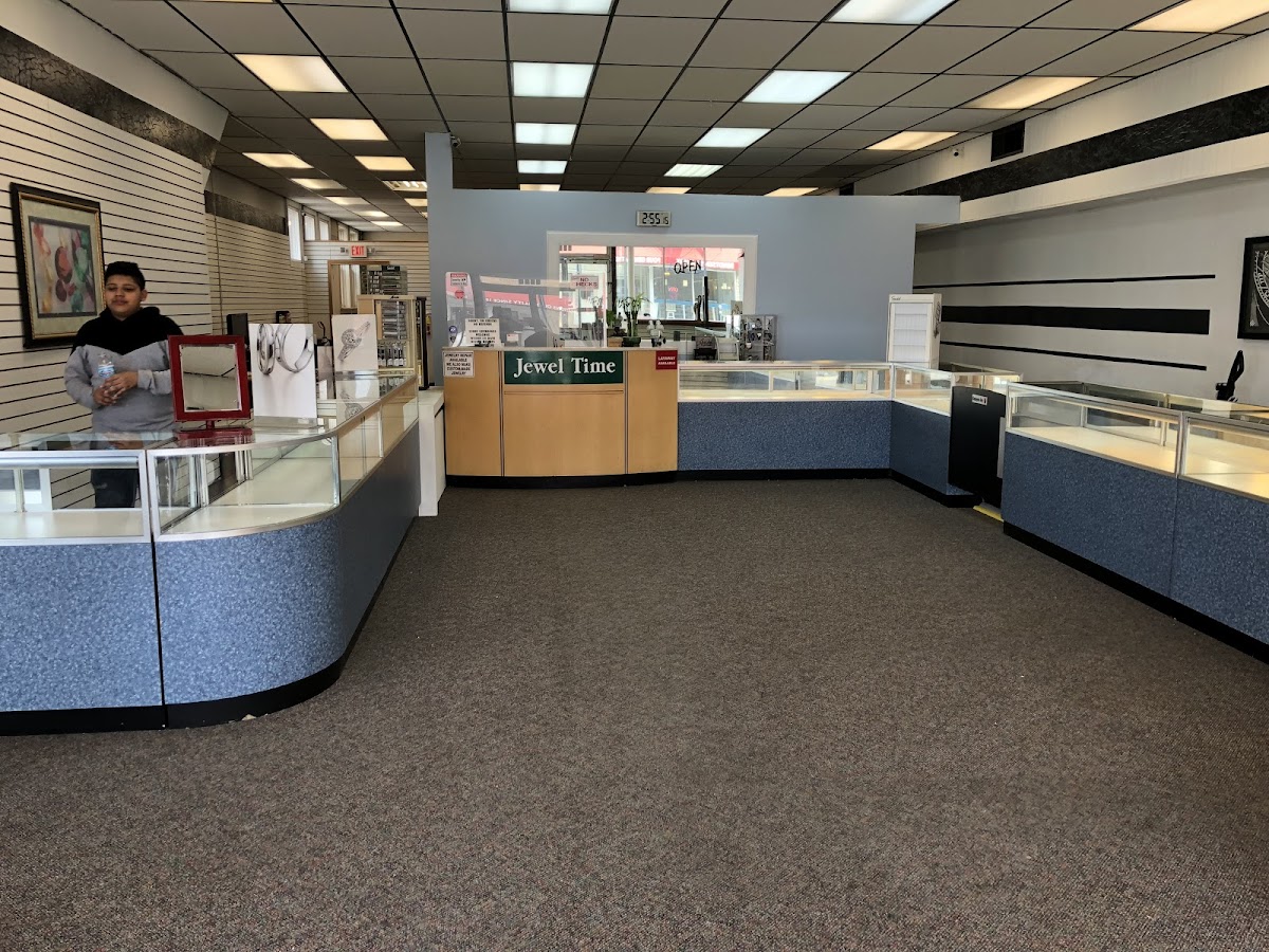Jewel Time Jewelry Mobile Phone Repair photo