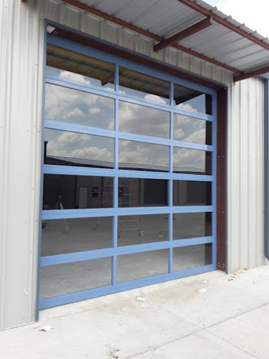 Austin's Greater Garage Doors Plumber photo