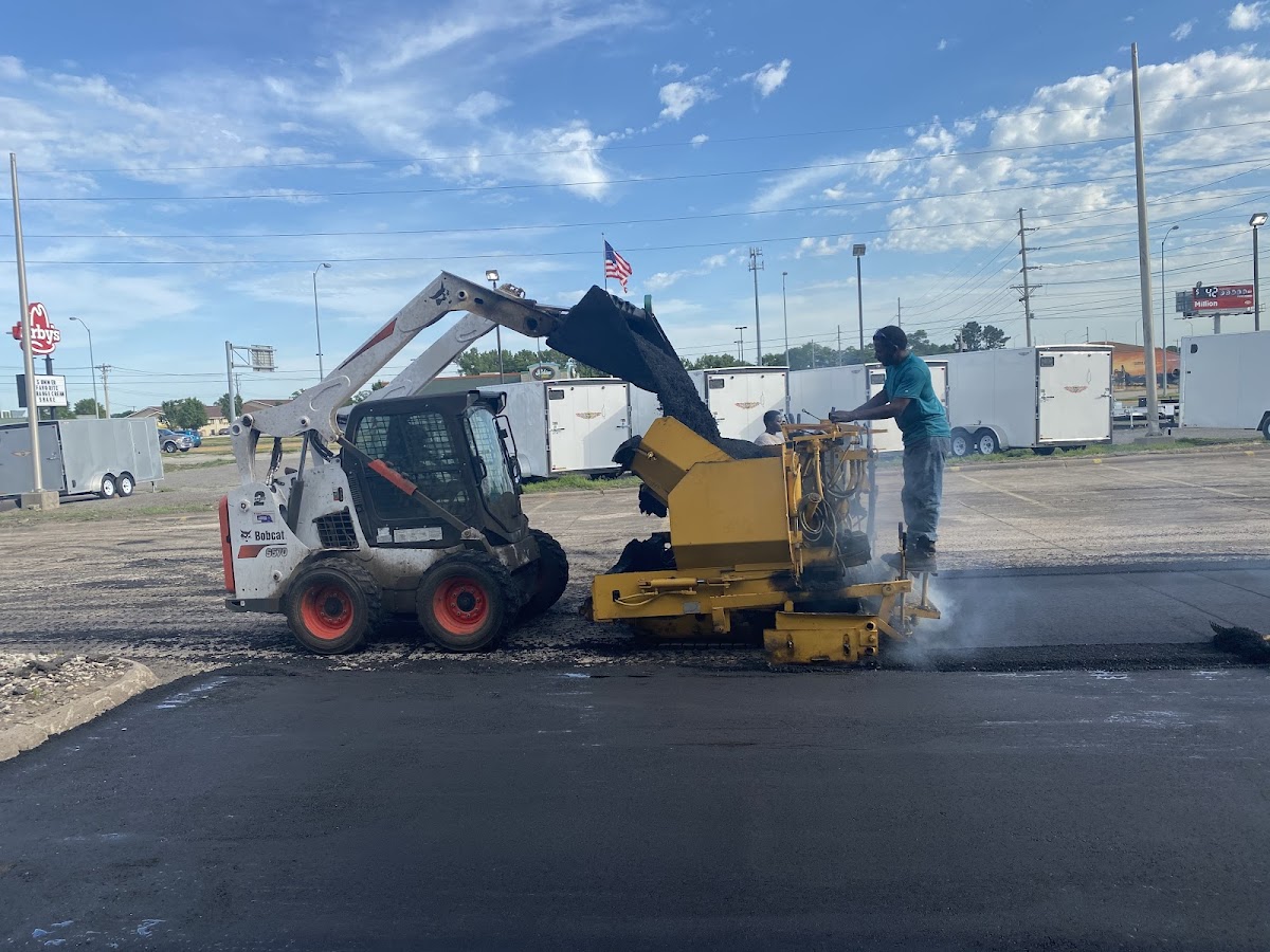 J & J Asphalt and Construction photo