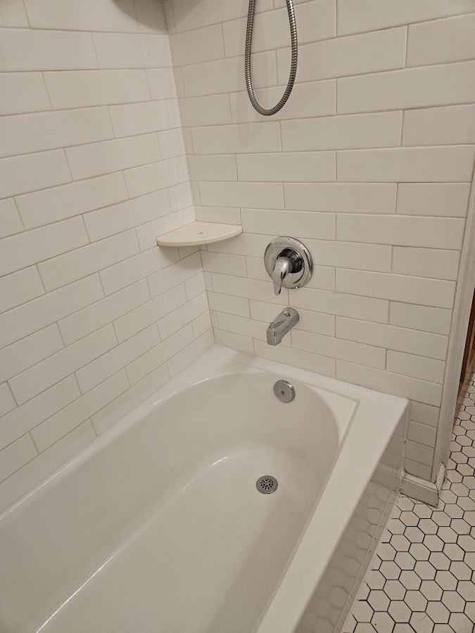 Armorkote Refinishing and Bathtub Reglazing Philadelphia and Bucks County Plumber photo