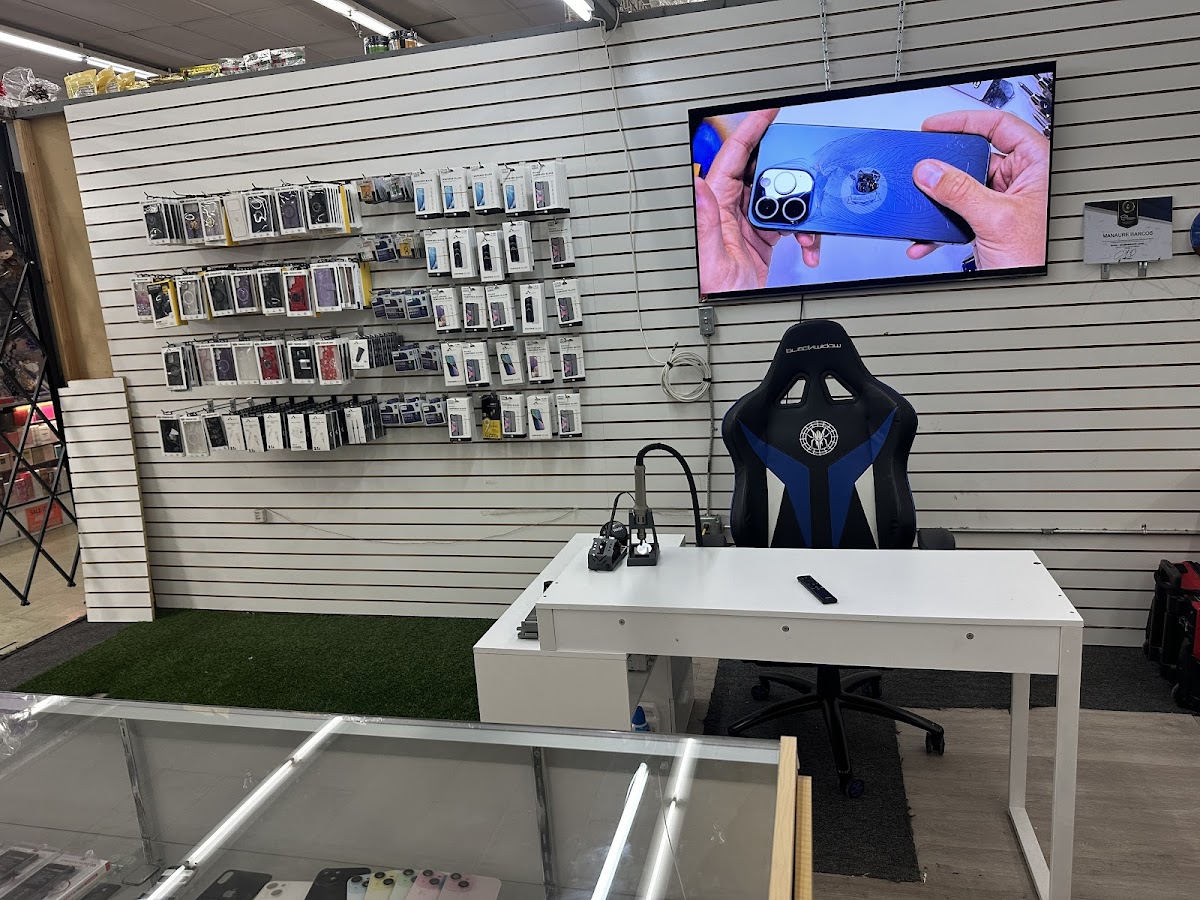 MANAURE REPAIRS Mobile Phone Repair photo
