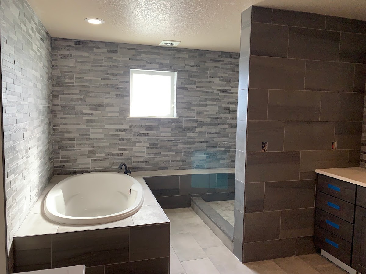 Henry’s Flooring LLC photo