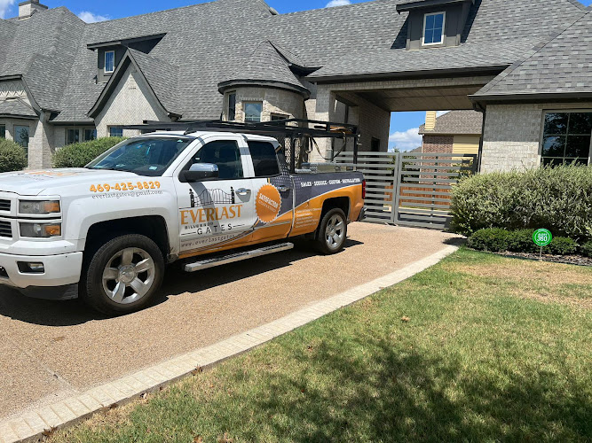 Everlast Gates & Fence Fence Contractor photo