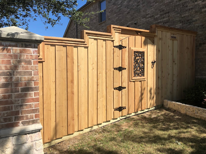 Texas State Fence Company - Local Wood Fence Contractors in Richardson, TX Fence Contractor photo