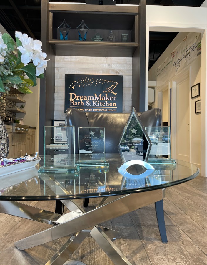 DreamMaker Bath & Kitchen Kitchen Remodeler photo