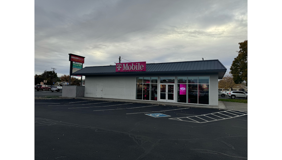 T-Mobile Mobile Phone Repair photo