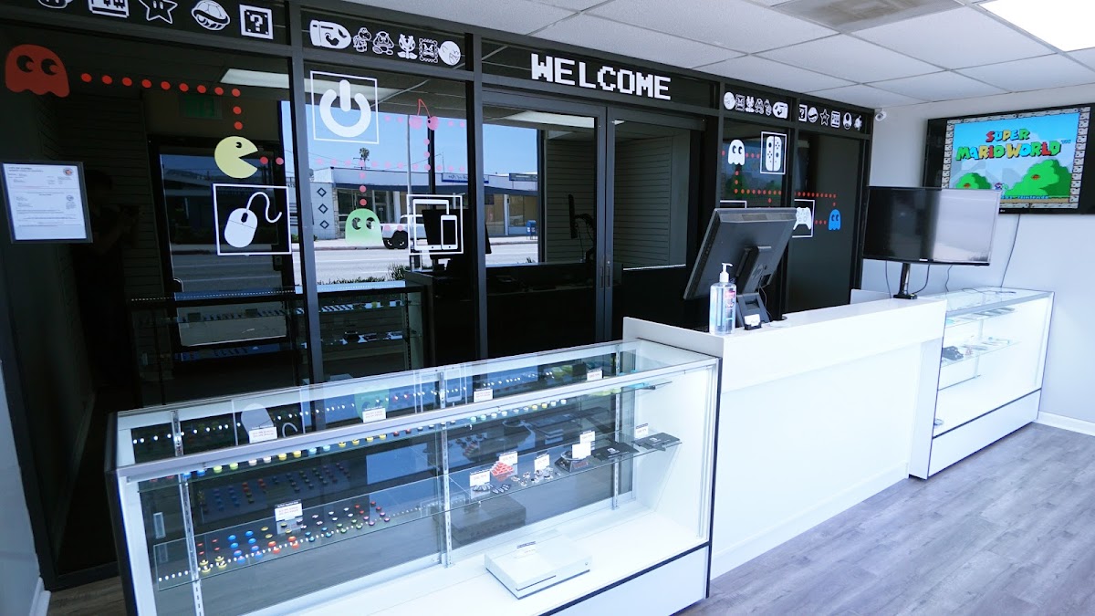 fixLab Electronics Repair Shop photo
