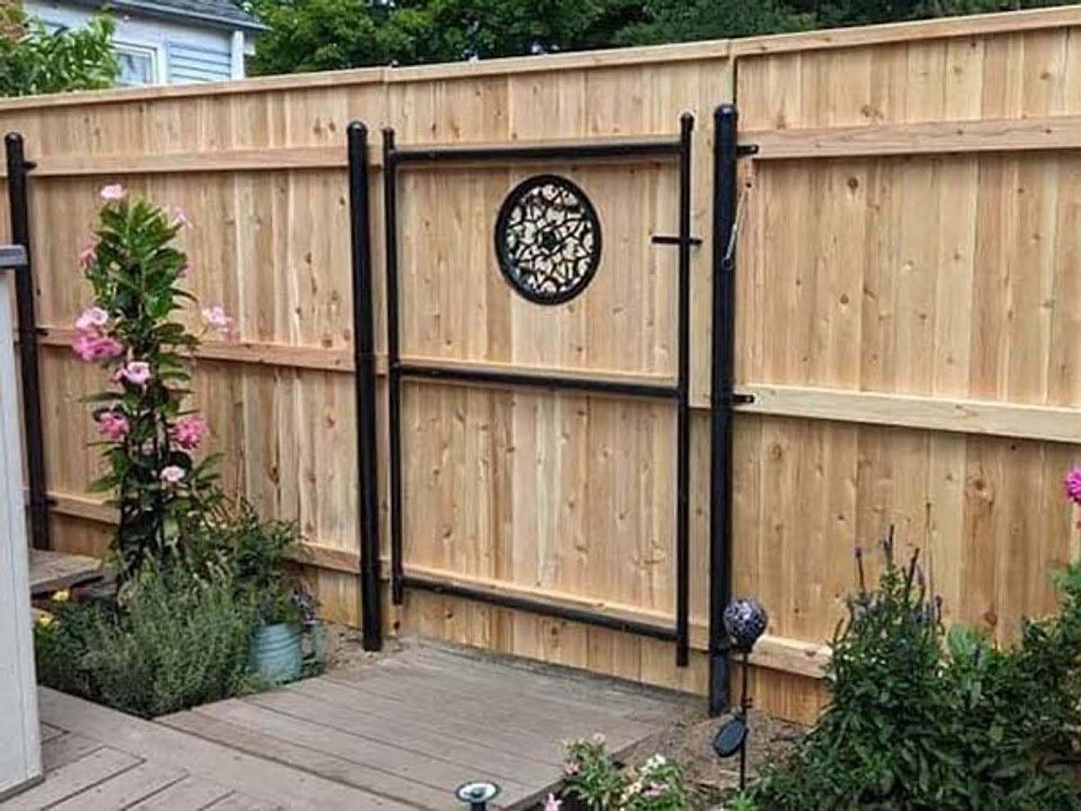 Statewide Fence Builders Inc