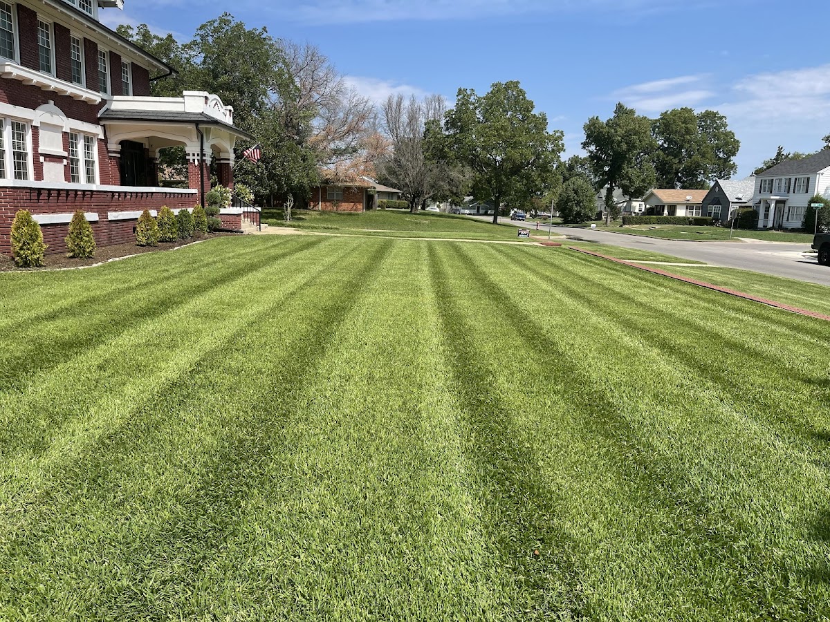 Jaren's Lawn Service