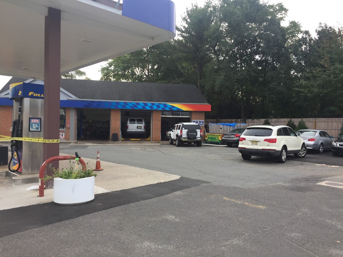 현대 자동차 정비 (Hyundai Auto Repair in Edison)