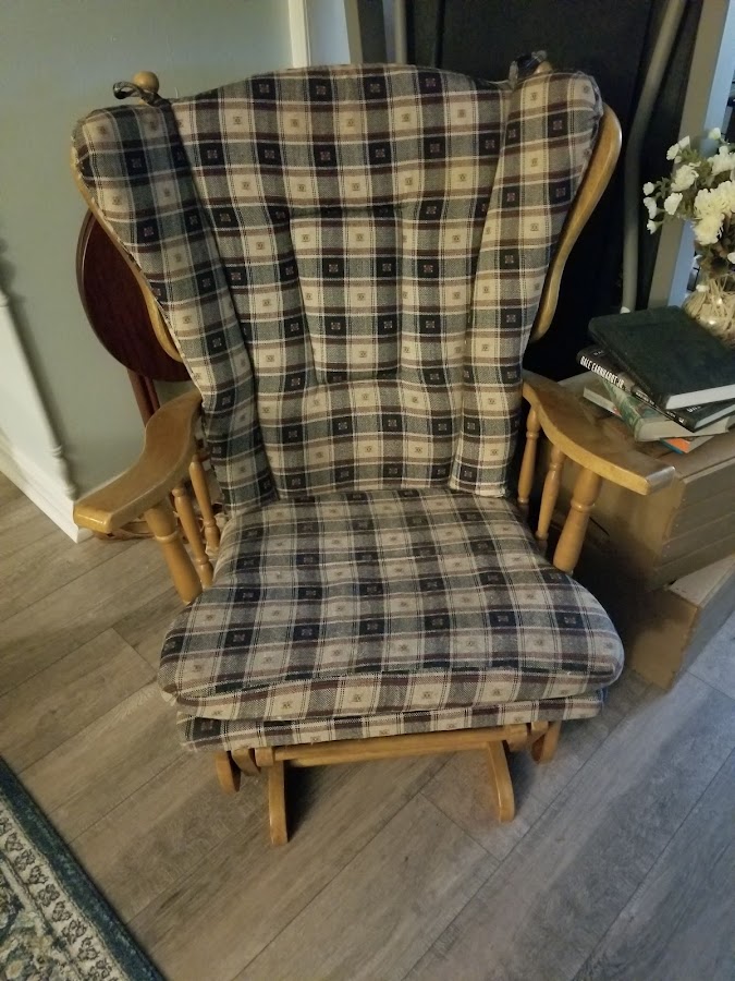 Colonial Upholstery & Design Furniture Repair in Newark, DE photo