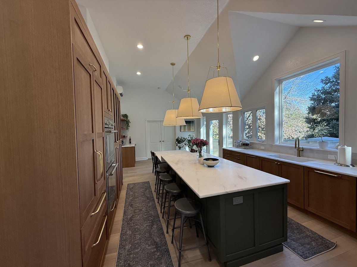 High Sierra Cabinets – Custom Cabinetry & Closet Systems