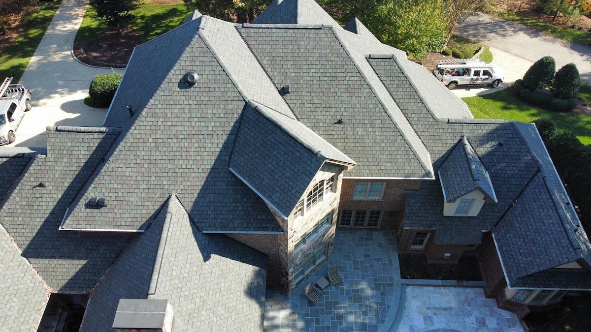 AKC Roofing