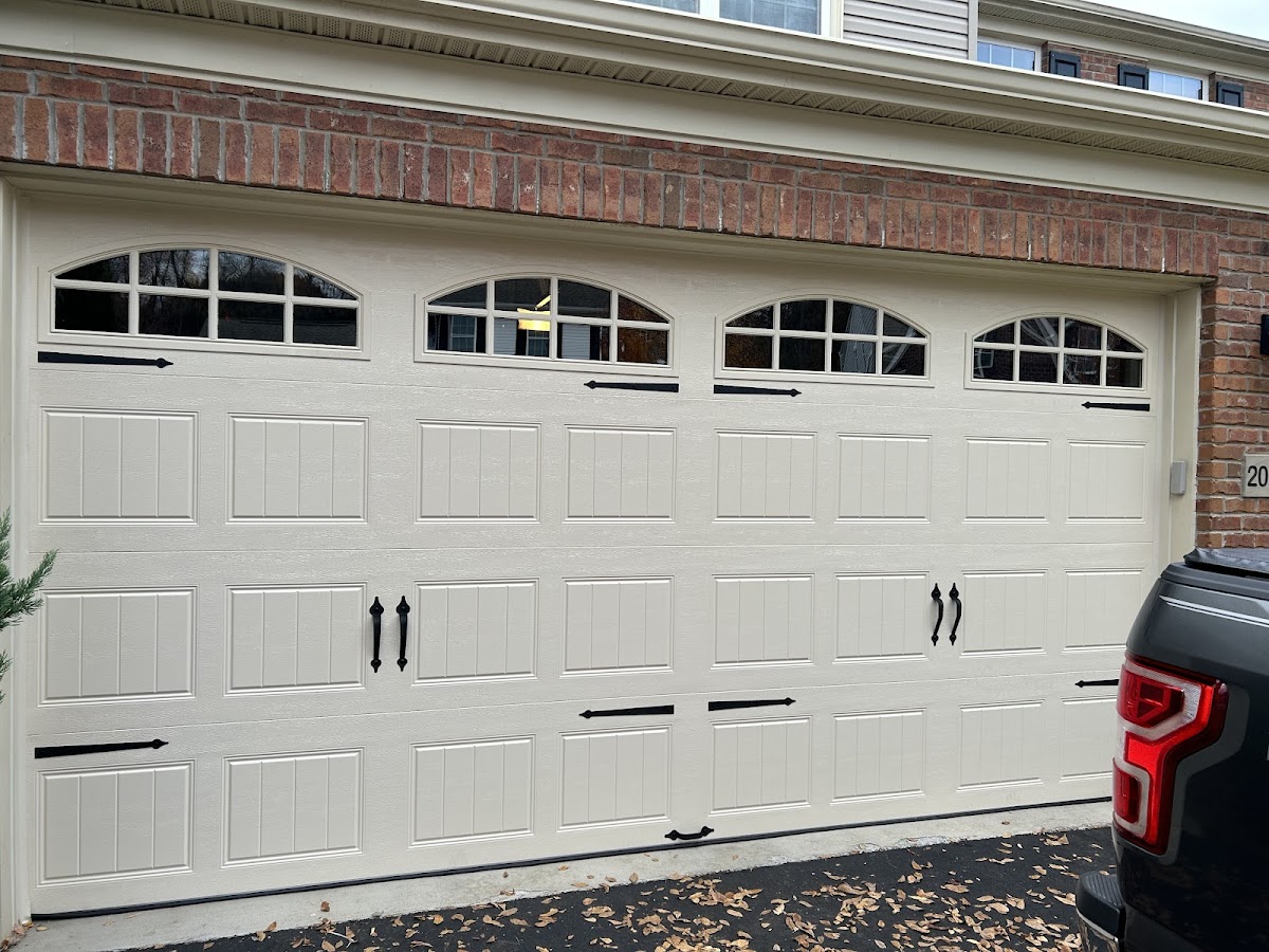 Thomas V Giel Garage Doors Inc - Thomas V Giel Garage Doors Inc Automatic Gate Repair in Gibsonia, PA photo