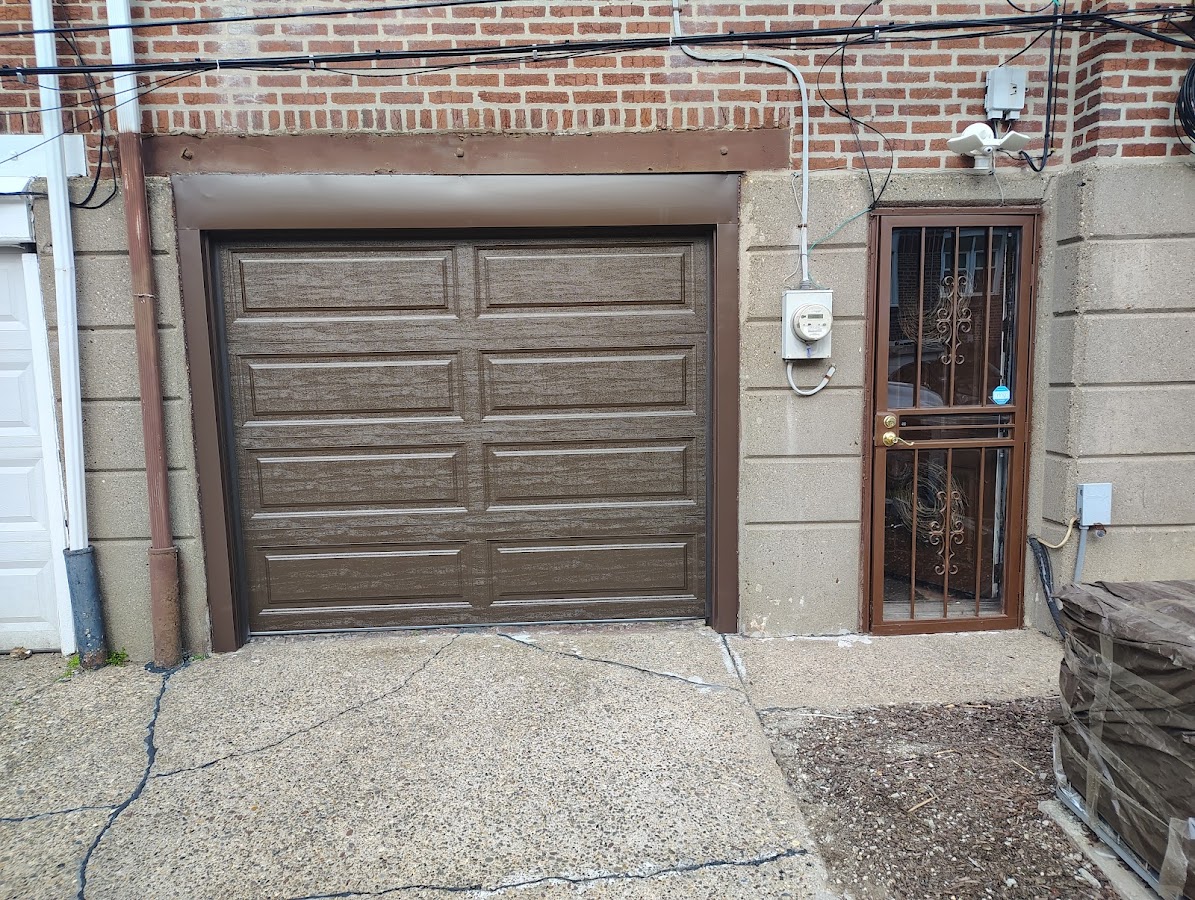 Platinum Garage Door Services, LLC - Platinum Garage Door Services, LLC Sliding Door Repair in Levittown, PA photo