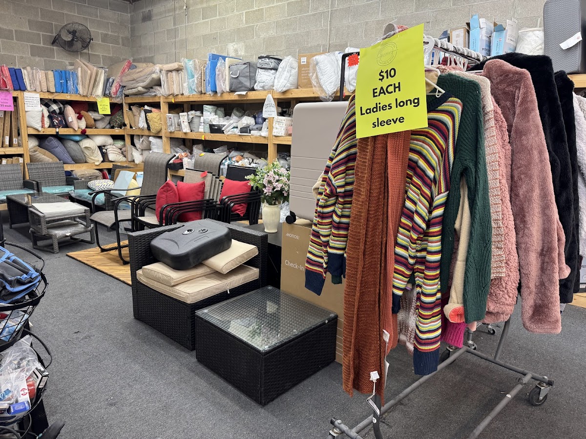 Thomas Liquidation Center