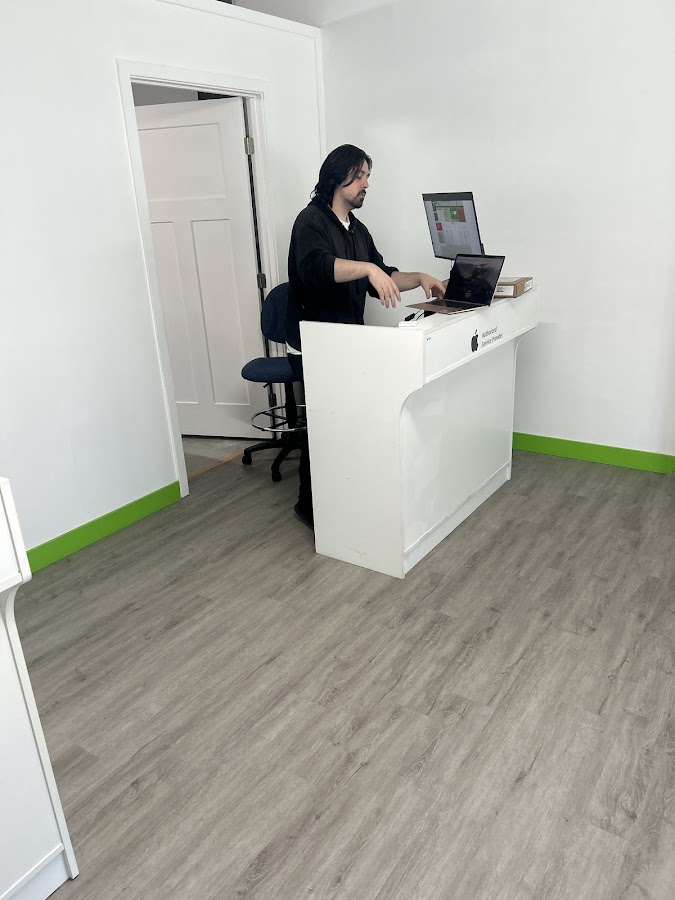 Mobile Kangaroo - Apple Authorized Service Provider